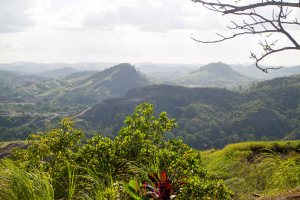 This is the topography that the Panama Canal was constructed through, amazing to conceive 